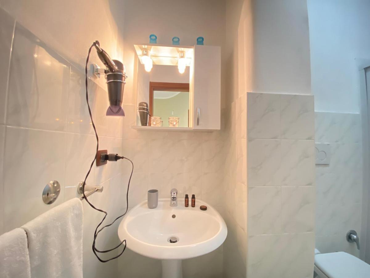Maison Soleil Guest House ガリポリ エクステリア 写真
