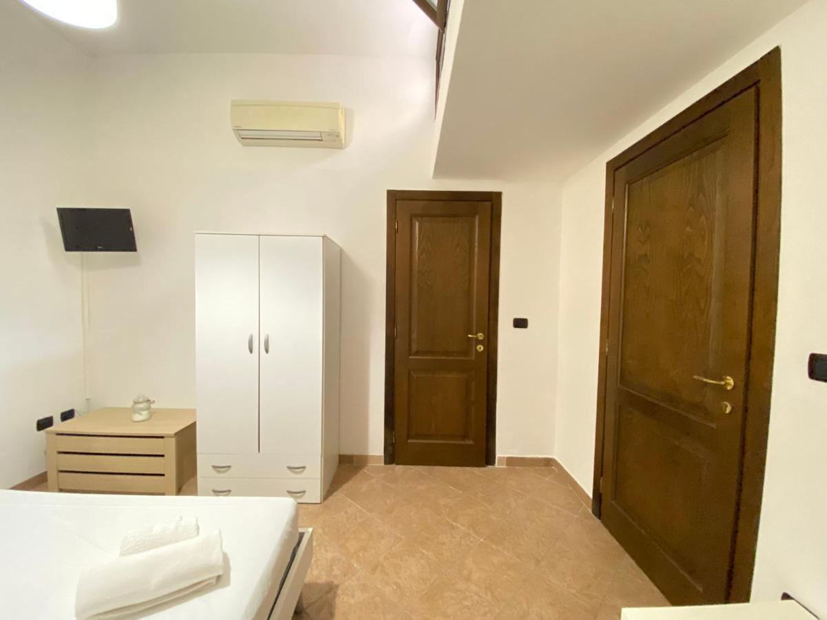 Maison Soleil Guest House ガリポリ エクステリア 写真