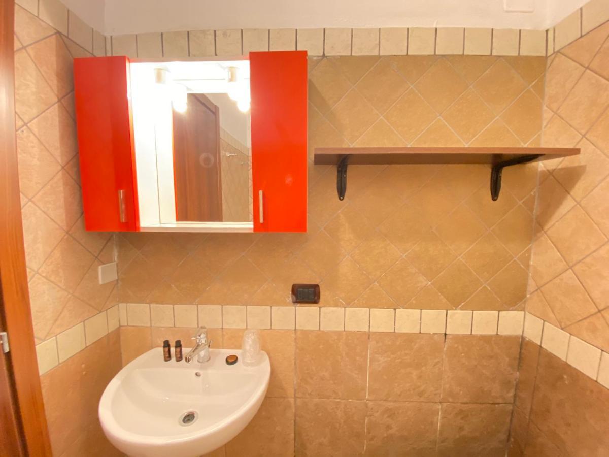 Maison Soleil Guest House ガリポリ エクステリア 写真